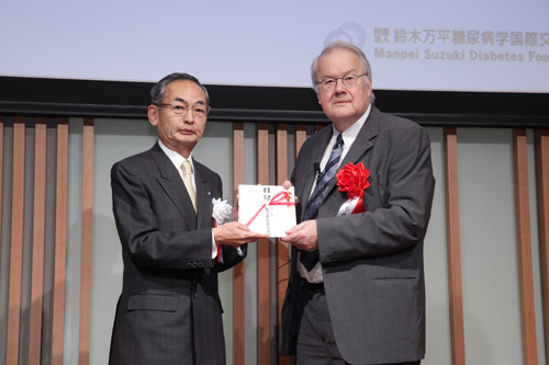 Mr. Hideho Kawamura and Prof. Carl Erik Mogensen